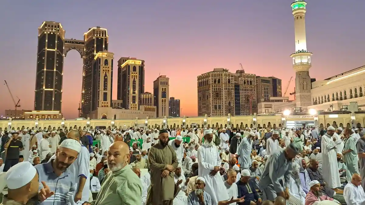 Konflik Timur Tengah Memanas, Pemerintah Didesak Memediasi Masalah Asuransi dan Hotel di Tanah Suci Konflik Timur Tengah Memanas, Pemerintah Didesak Memediasi Masalah Asuransi dan Hotel di Tanah Suci.