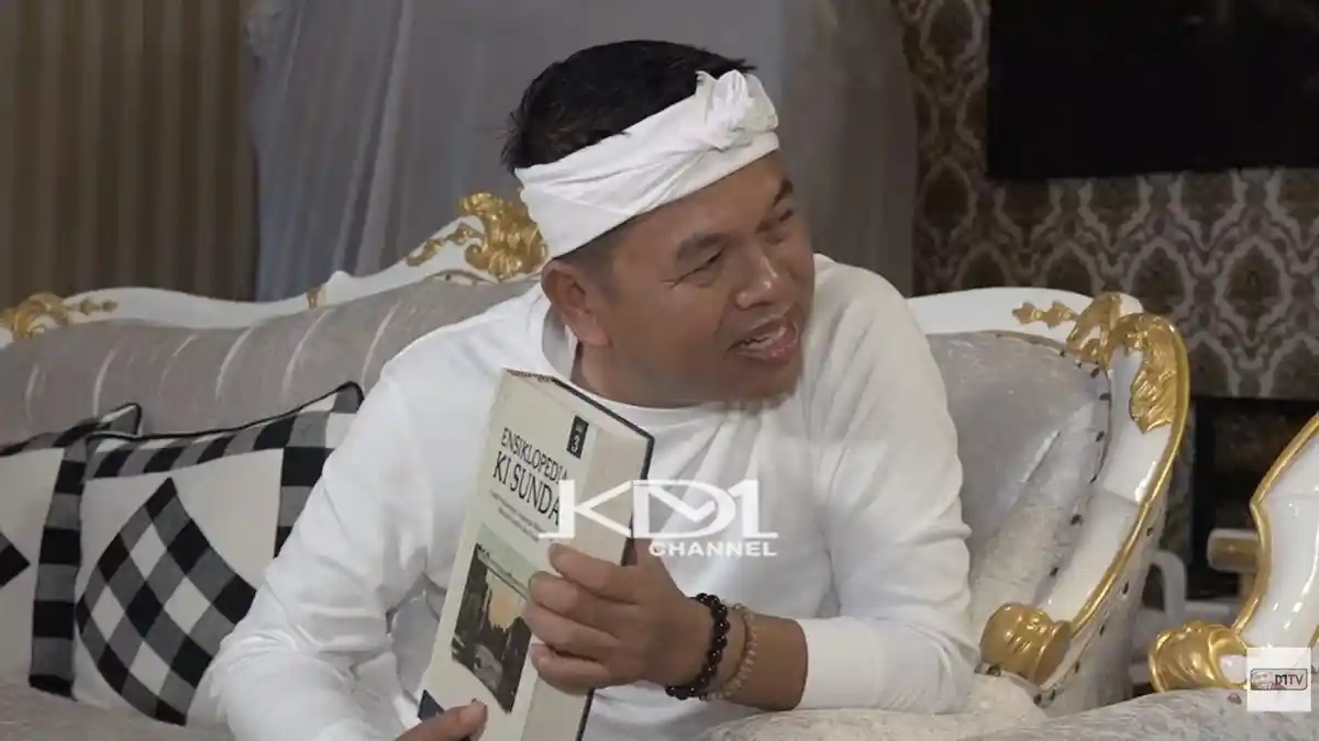 Hadiah Ultah Dedi Mulyadi, Dukung Ensiklopedia Sunda ke Panggung Dunia.