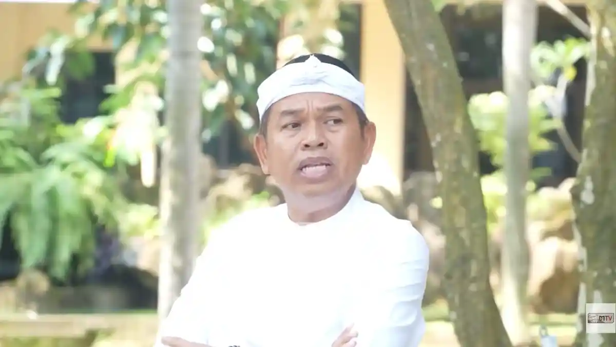 Dedi Mulyadi Sidak Ngamuk di Sekolah Tegur Sekuriti hingga Kepsek karena Fasilitas Kumuh.