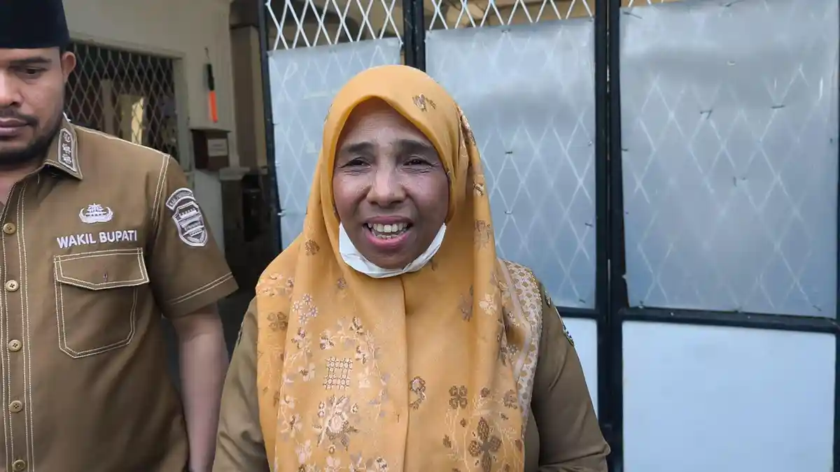 Sosok Syamsiah, Guru di Purwakarta Maafkan dan Doakan Siswa yang Mengolok-oloknya.