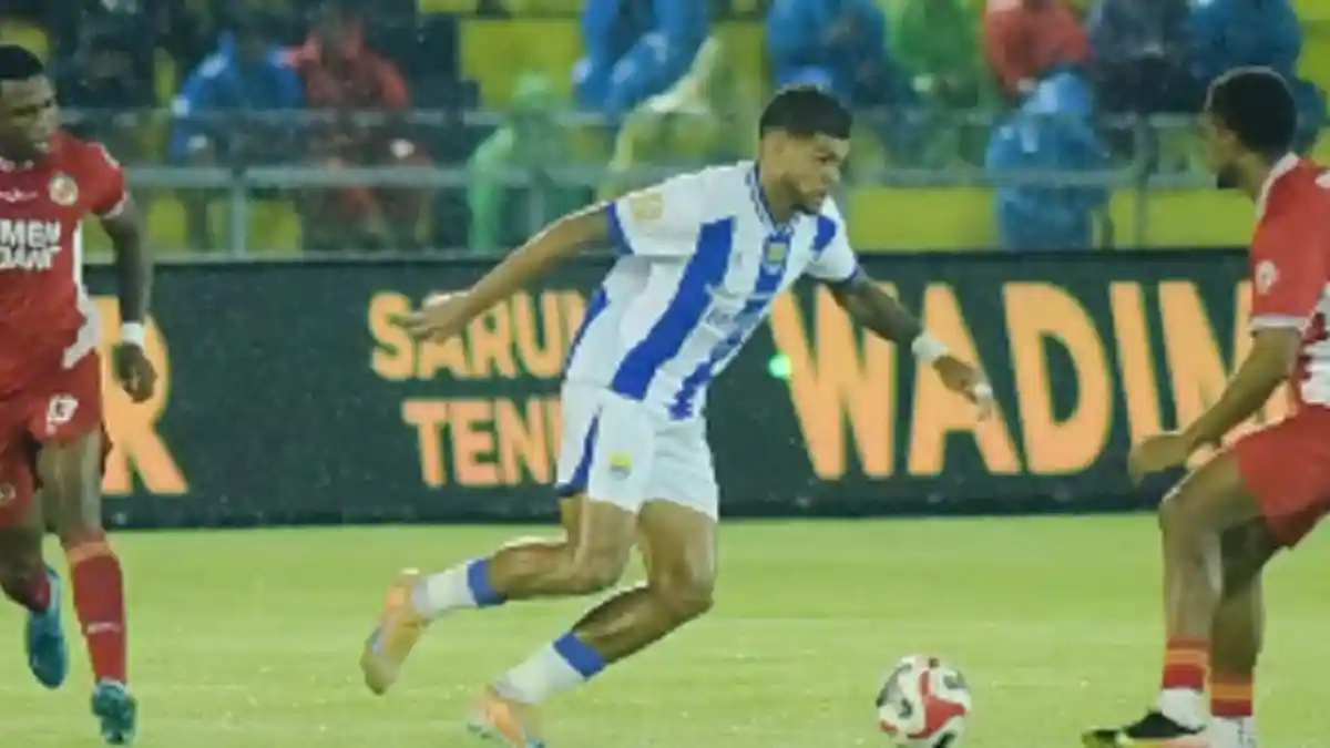 Persib Butuh 7 Kemenangan untuk Amankan Gelar Hattrick Juara Super League 2025/2026.