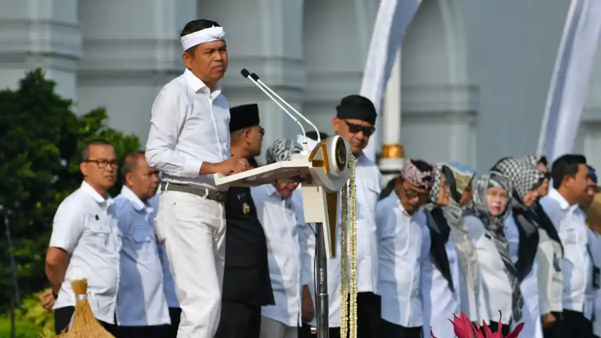 KDM Potong Jalur Panjang Pengajuan Program Renovasi Rumah, Bantuan Segera Bisa Diakses Online KDM Potong Jalur Panjang Pengajuan Program Renovasi Rumah, Bantuan Segera Bisa Diakses Online.