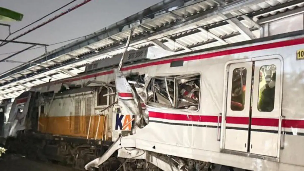 Penuh Haru, 8 Korban Selamat dari Kecelakaan Kereta Bekasi Timur Tepat di Hari Ulang Tahunnya