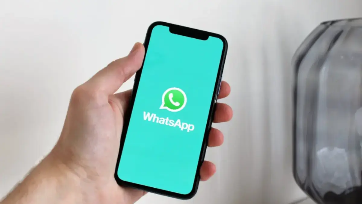 Cara Sembunyikan Status WhatsApp Orang Lain, Gampang Banget!