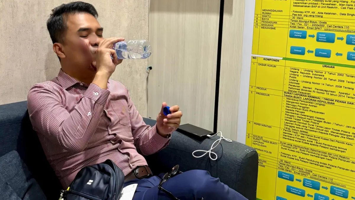 Bro Ron Lapor Polisi usai Jadi Korban Pemukulan, LP di Polsek Menteng.