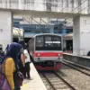 Gangguan KRL Imbas KA Jaka Tingkir Anjlok di Stasiun Pasar Senen, KCI Batasi Rute Perjalanan