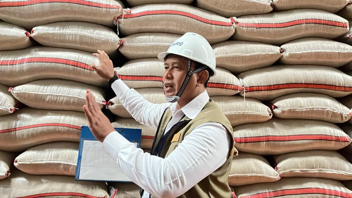 BULOG Tembus 3 Juta Ton Serapan Gabah-Beras Petani, Rekor Baru Penguatan Cadangan Pangan Nasional.