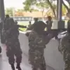 Materi Tembak Menembak Nggak Ada Lagi saat Pelatihan Calon Manajer Kopdes di Barak.