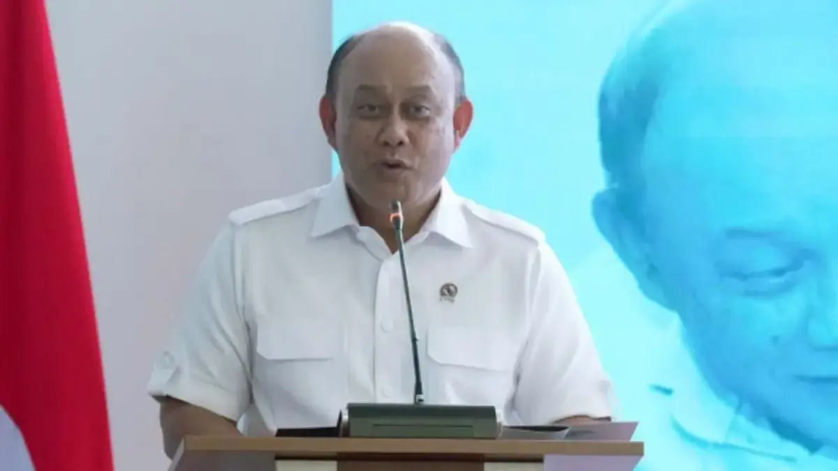 Prestasi dan Riwayat Karier Dadan Handayani Eks kepala BGN, Top 100 Alumni IPB dan Penerima Tanda Kehormatan.