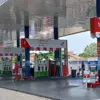 Harga Pertamax Naik Rp3.950 Tengah Malam, Masyarakat Teriak MBG Mas Bahlil Ganteng