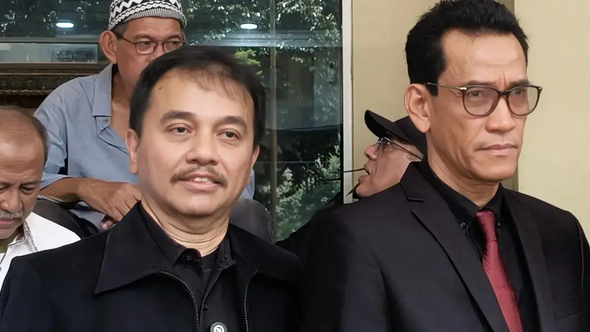 Refly Harun Protes Keras Polda Metro Jaya, Tegaskan Roy Suryo dan dr Tifa Kooperatif Refly Harun Protes Keras Polda Metro Jaya, Tegaskan Roy Suryo dan dr Tifa Kooperatif.
