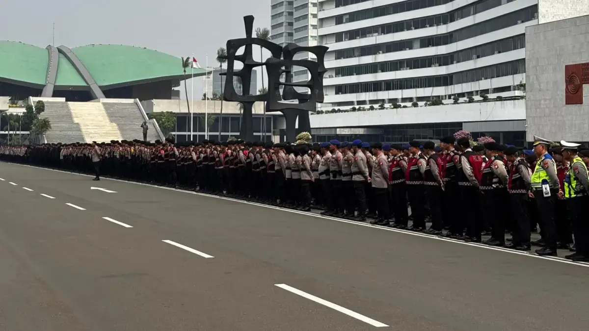 Ribuan Mahasiswa Demo Lagi di Jakarta, Ribuan Personel Gabungan Bersiaga Ribuan Mahasiswa Demo Lagi di Jakarta, Ribuan Personel Gabungan Bersiaga