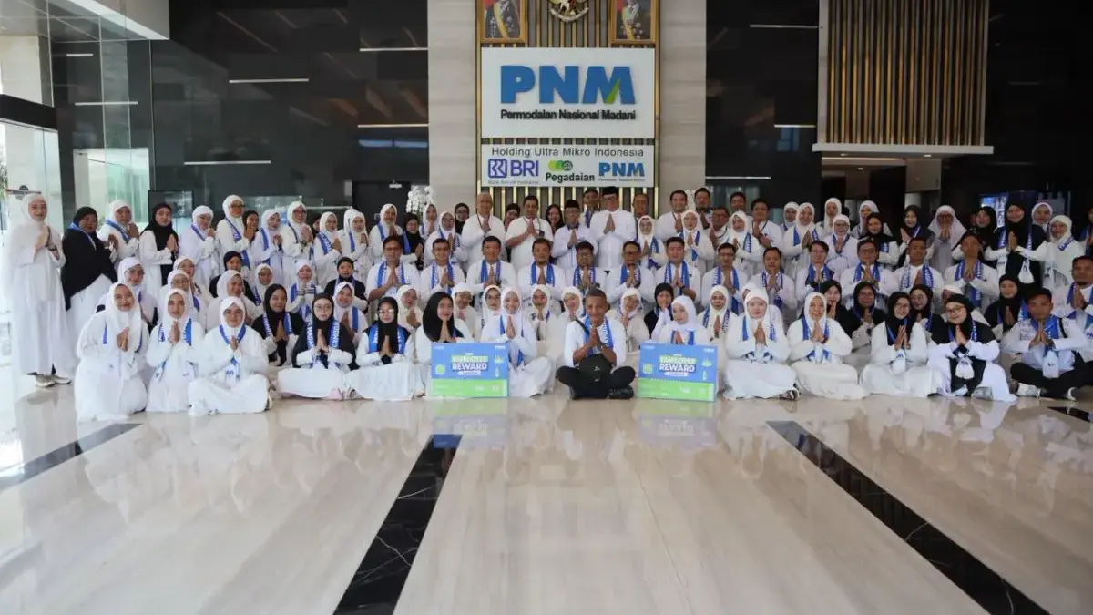 PNM Berangkatkan Ratusan Karyawan Umrah ke Tanah Suci, Apresiasi atas Pengabdian dan Loyalitas PNM Berangkatkan Ratusan Karyawan Umrah ke Tanah Suci, Apresiasi atas Pengabdian dan Loyalitas