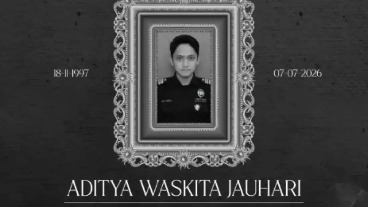 Detik-detik Kapal Terbalik di Perairan Siak, Petugas Bea Cukai Tewas Tenggelam.