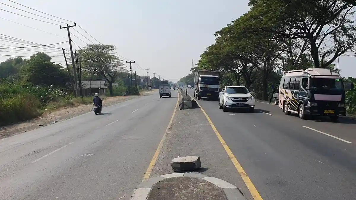 Evaluasi Total Jalur Pantura Indramayu: Ratusan Putaran Jalan Ilegal Segera Dibenahi Polda Jabar Evaluasi Total Jalur Pantura Indramayu: Ratusan Putaran Jalan Ilegal Segera Dibenahi Polda Jabar.